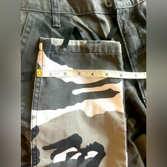 Kenya custom made Military Camouflage Pant - Picture 4 of 11